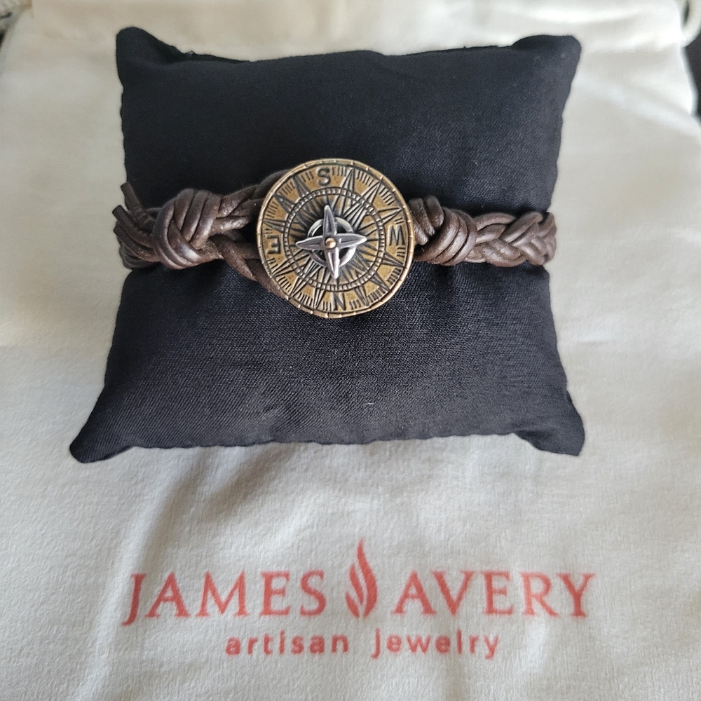 James Avery Point the way Leather bracelet